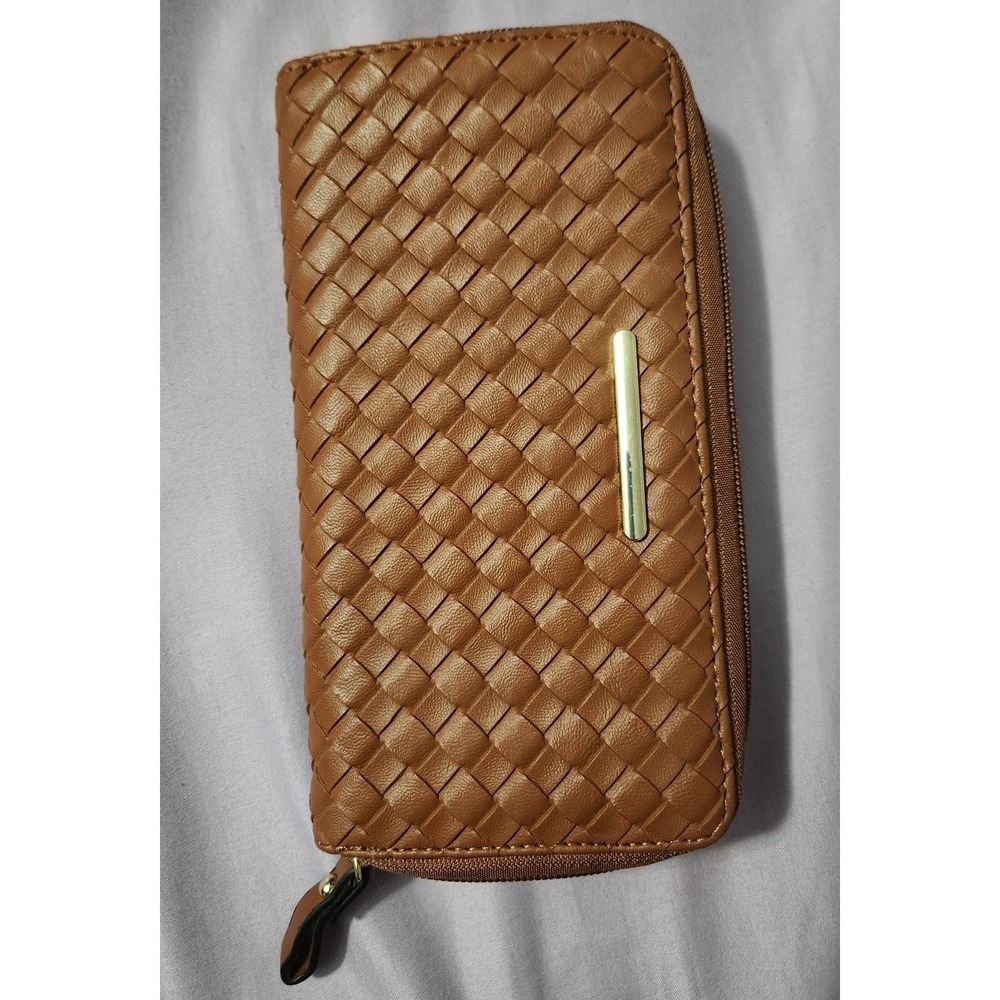 Time and Tru Brown Brick Wallet